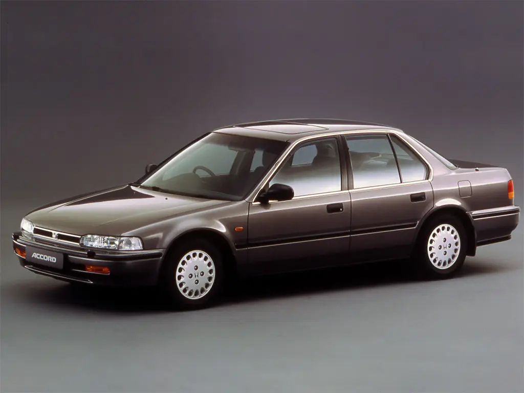 Honda Accord (CB1, CB3, CB4) 4 поколение, рестайлинг, седан (07.1991 - 08.1993)